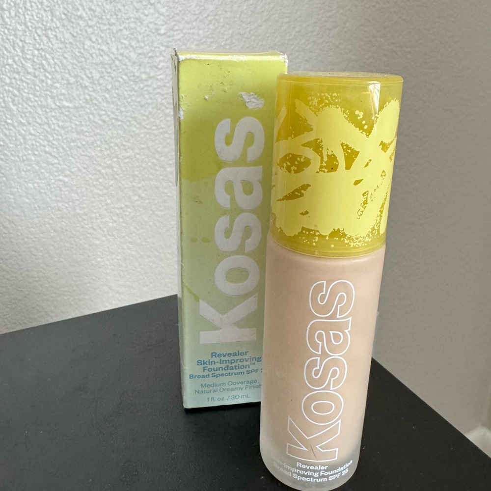 Kosas Revealer Skin-Improving Foundation - Cream Shade 170
